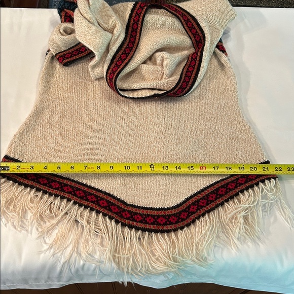 Ecologic Arts Women’s Alpaca V-Neck Hooded Sweater with Fringe Soft Comfy Boho - Picture 9 of 9